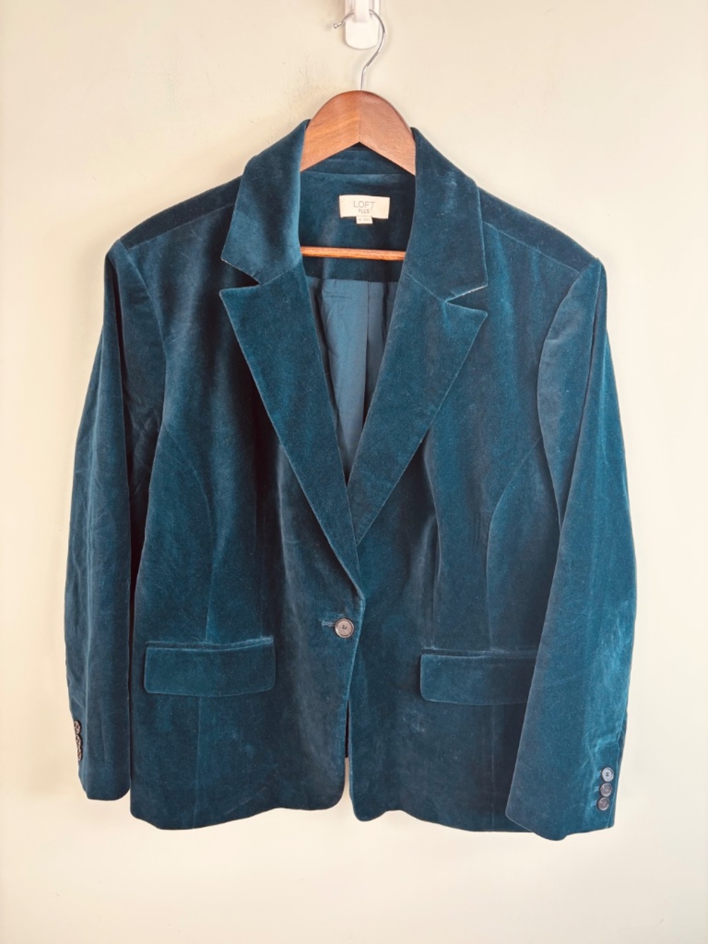 Loft Plus Teal Velvet Blazer Size 18 - Picture 2 of 4